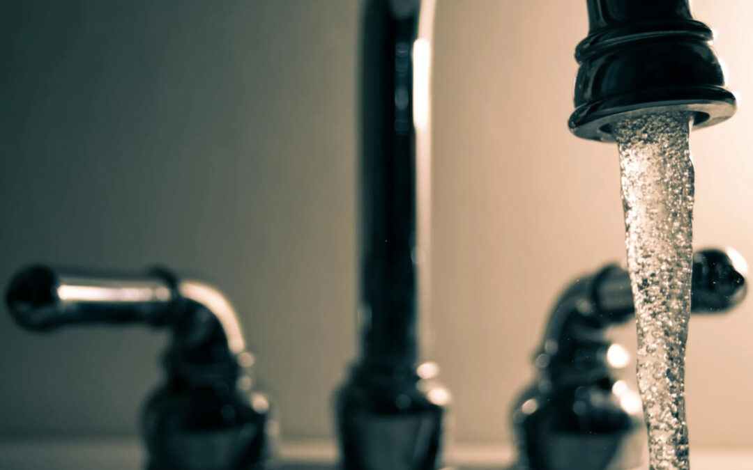 Suspenden hoy el servicio de agua en la subdivisión La Sienna por reparaciones en Edinburg
